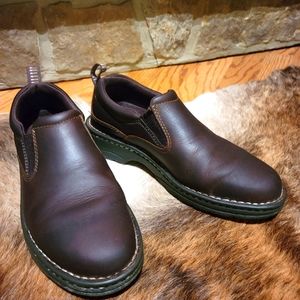 Ariat Traverse slip on shoes